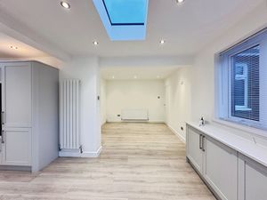 Photo 6- click for photo gallery